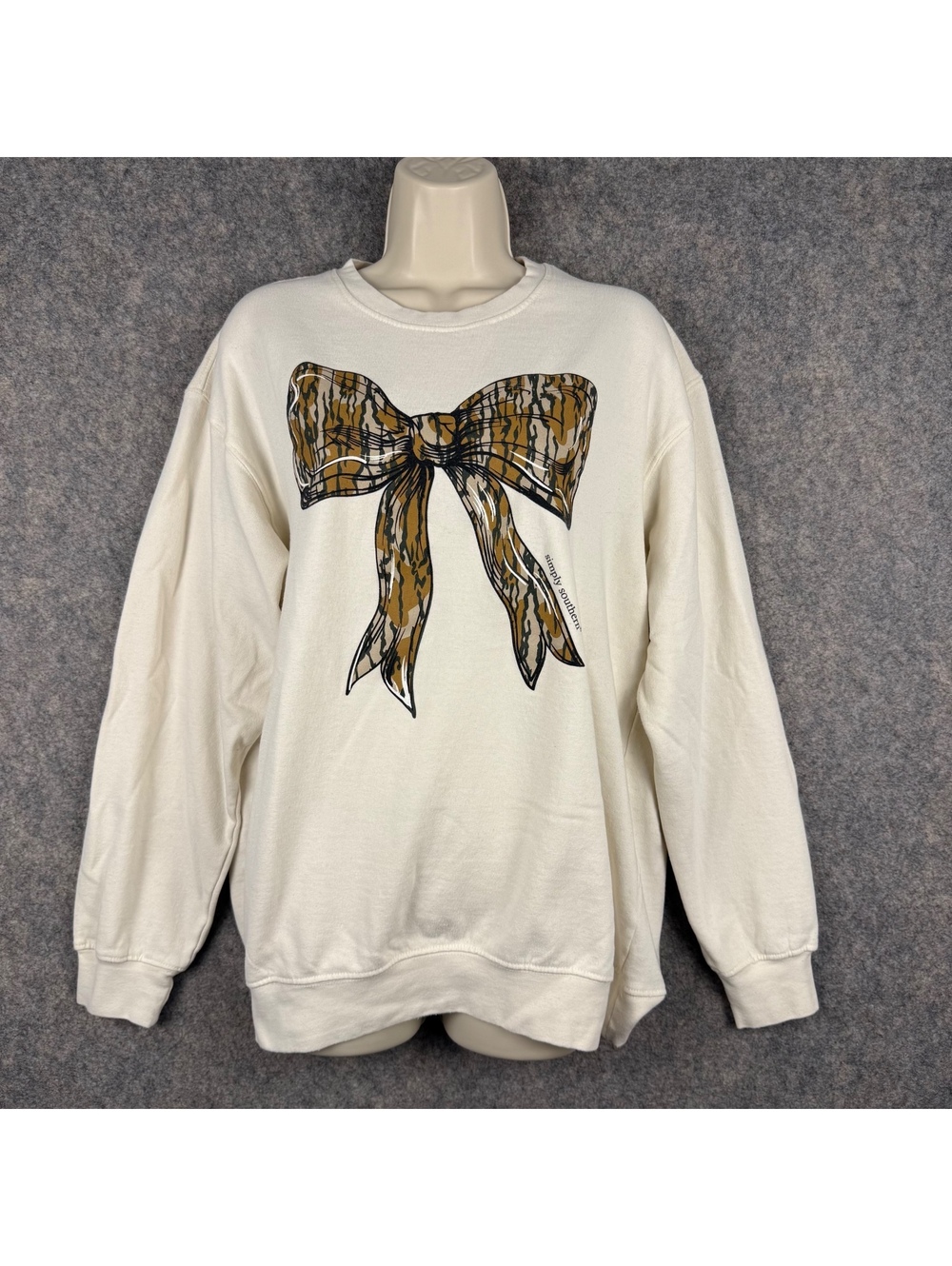 Simply Southern Sweatshirt Cream Camo Pattern Bow Women Size XS/S 270